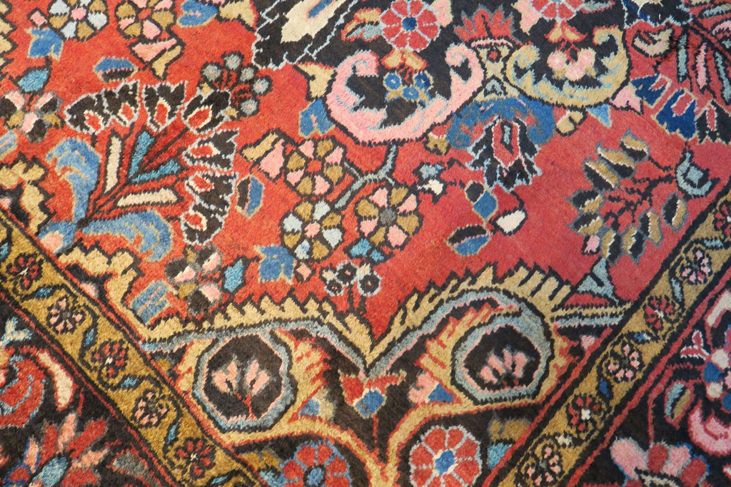 5' 3" x 7' 1" Persian Hamadan Rug