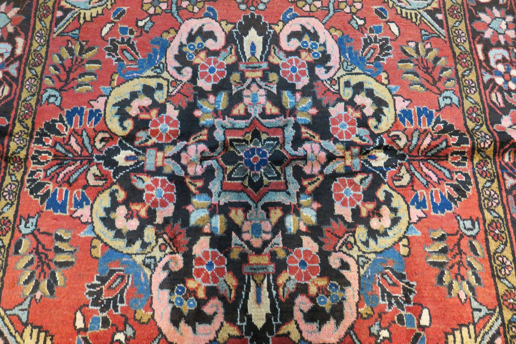 5' 3" x 7' 1" Persian Hamadan Rug