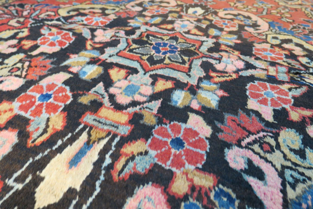 5' 3" x 7' 1" Persian Hamadan Rug