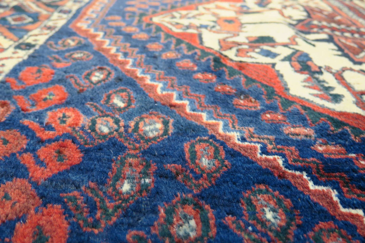 4' 3" x 5' 8" Persian Sirjan Rug