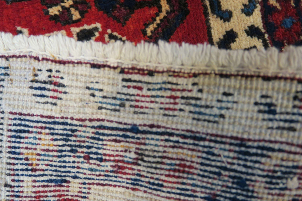 4' 9" x 6' 8" Persian Sirjan Rug
