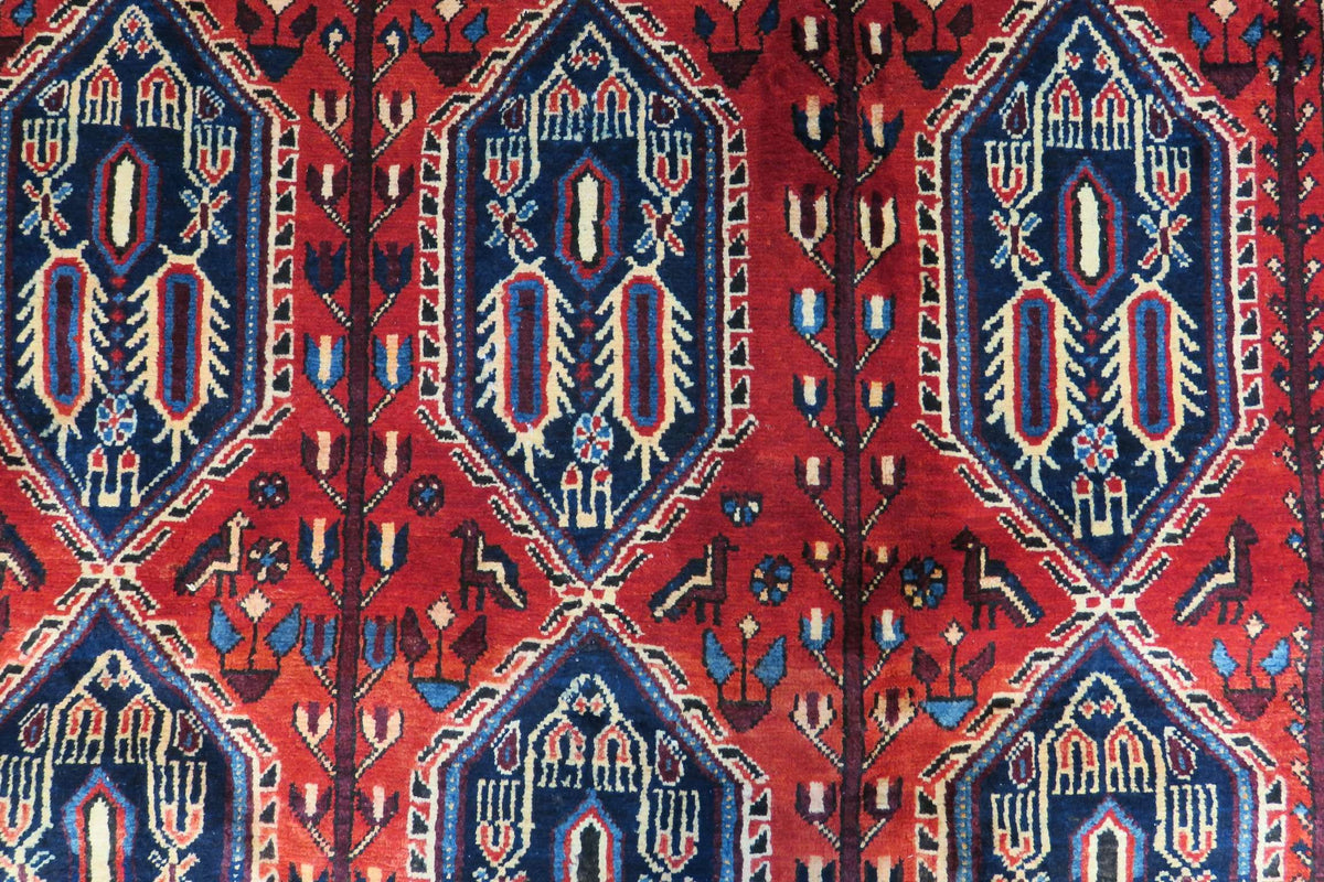 4' 9" x 6' 8" Persian Sirjan Rug