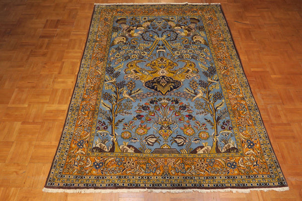4' 9" x 6' 4" Persian Qoumsheh Rug