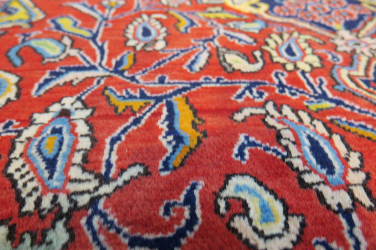 3' 4" x 5' 1" Persian Qoumsheh Rug