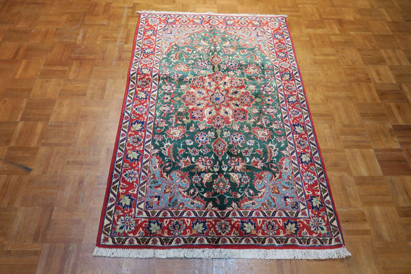 3' 4" x 5' 1" Persian Najafabad Rug