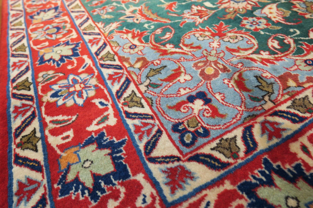 3' 4" x 5' 1" Vintage Najafabad Rug