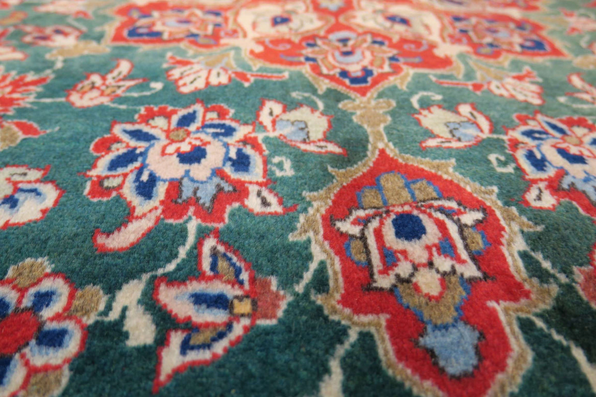 3' 4" x 5' 1" Vintage Najafabad Rug