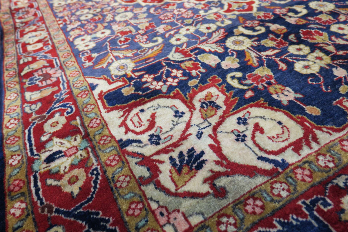 3' 4" x 5' 2" Persian Jozan Rug