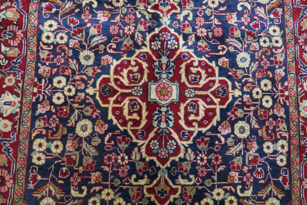 3' 4" x 5' 2" Persian Jozan Rug