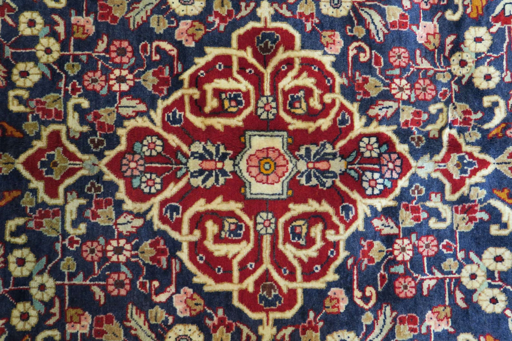 3' 4" x 5' 2" Persian Jozan Rug