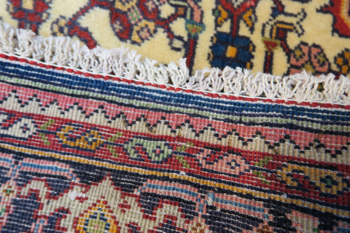3' 4" x 5' 1" Persian Jozan Rug