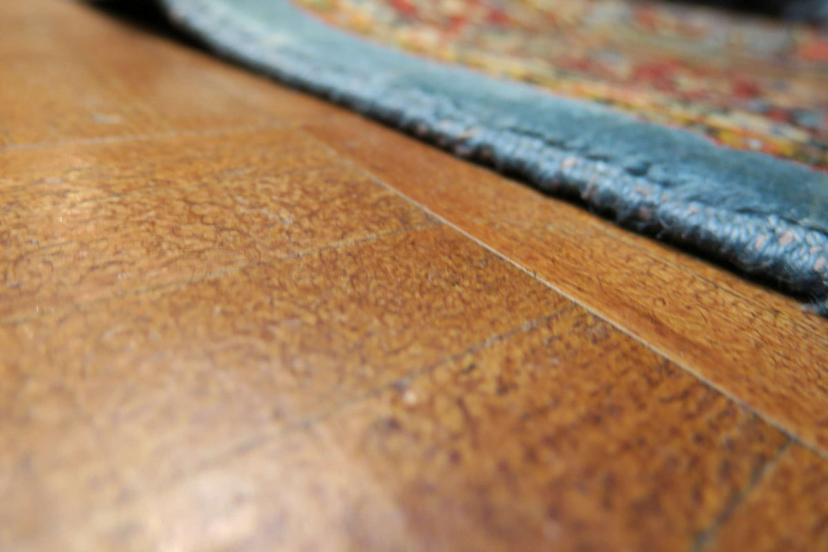 3' 5" x 5' 3" Persian Sarouk Rug