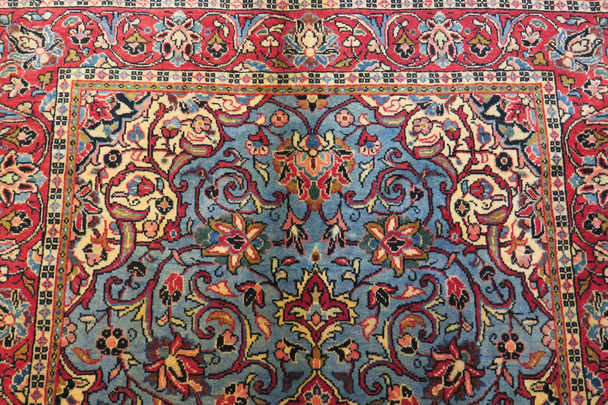 3' 5" x 5' 3" Persian Sarouk Rug
