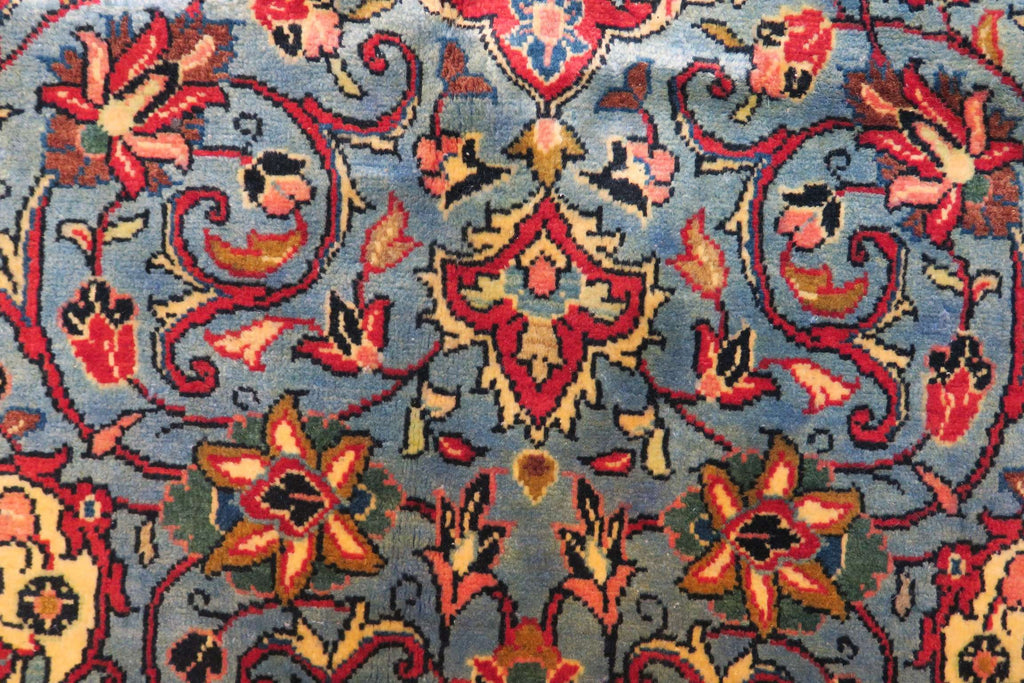 3' 5" x 5' 3" Persian Sarouk Rug