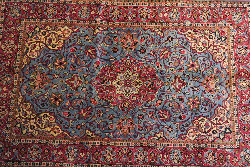 3' 5" x 5' 3" Persian Sarouk Rug