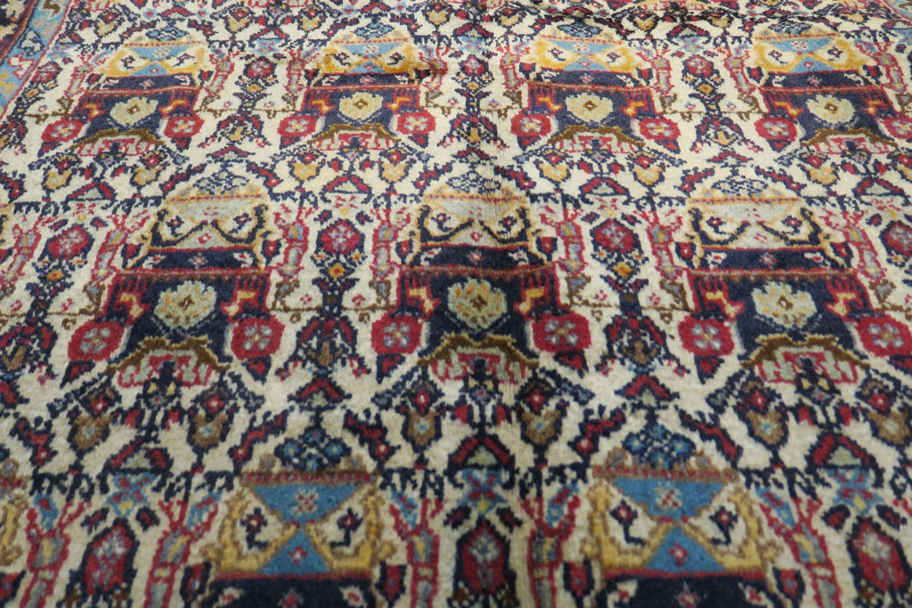 3' 1" x 4' 9" Persian Abadeh Rug