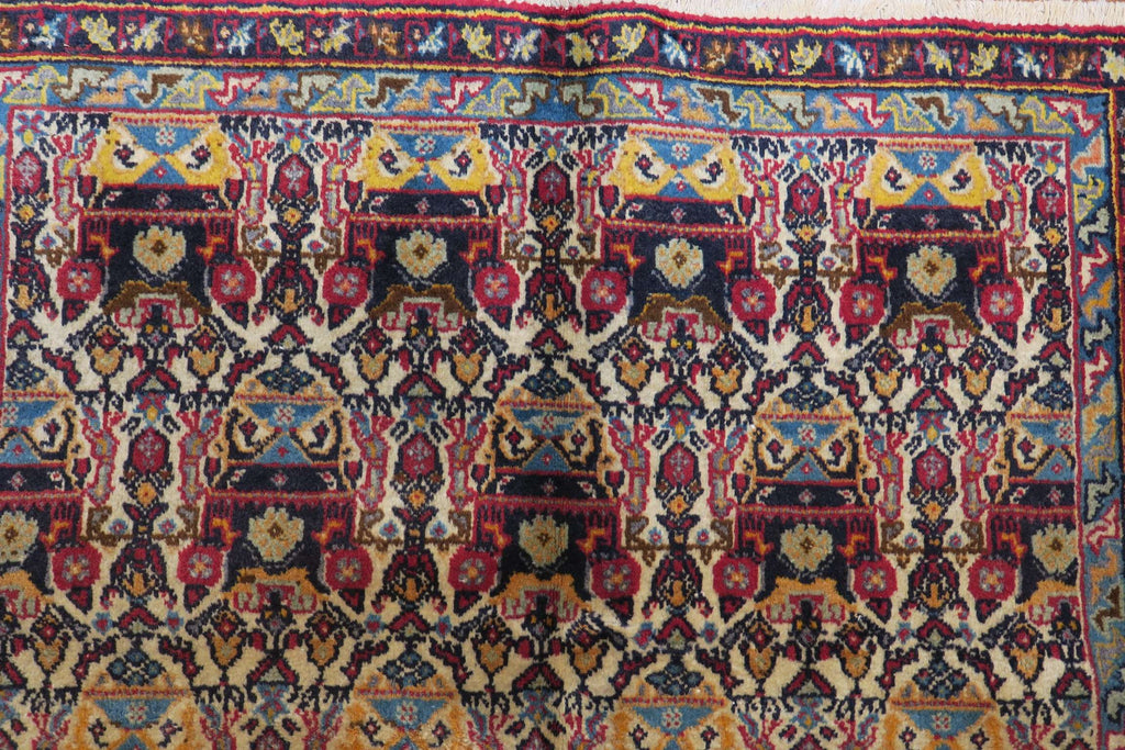 3' 1" x 4' 9" Persian Abadeh Rug