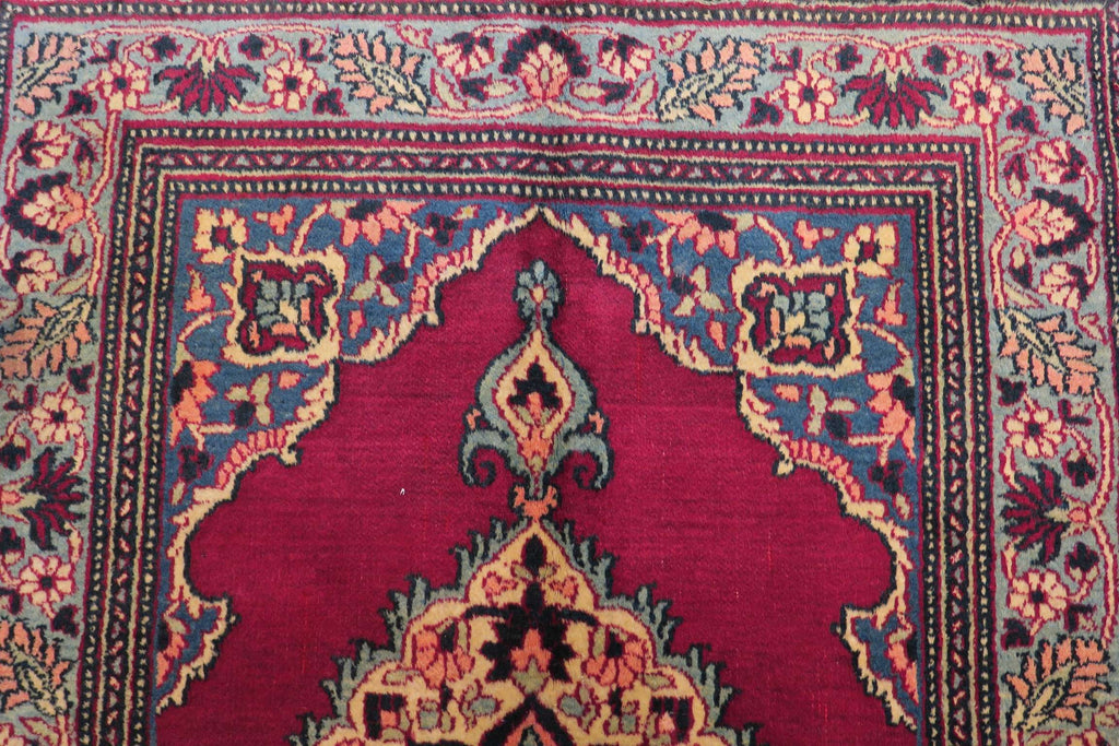 3' 4" x 4' 8" Vintage Moud Rug