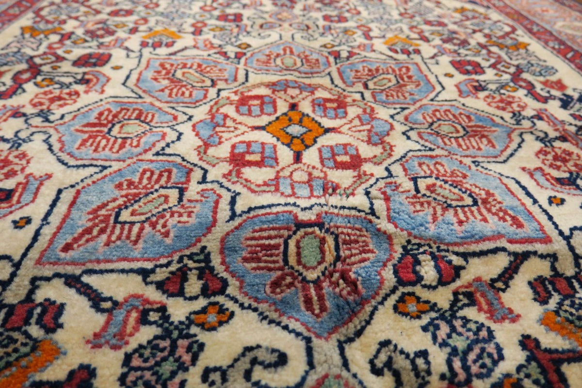3' 3" x 4' 9" Persian Zanjan Rug