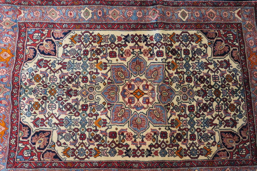 3' 3" x 4' 9" Persian Zanjan Rug