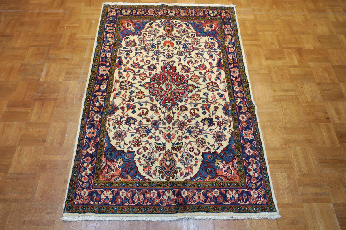 3' 5" x 5' 3" Persian Sarouk Rug