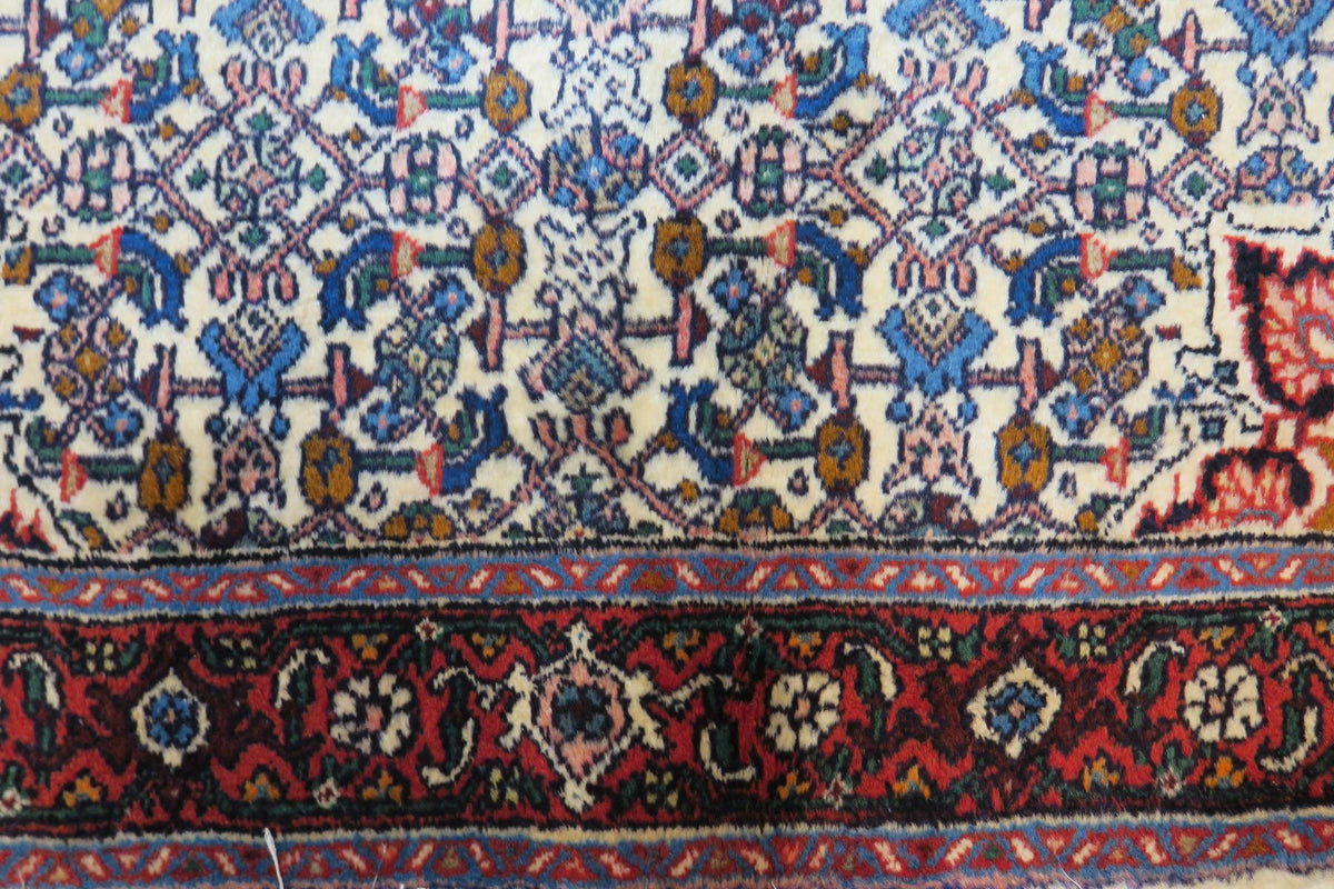 3' 4" x 4' 9" Persian Zanjan Rug
