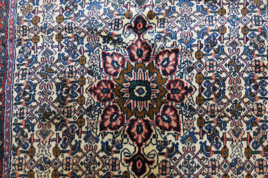 3' 4" x 4' 9" Persian Zanjan Rug