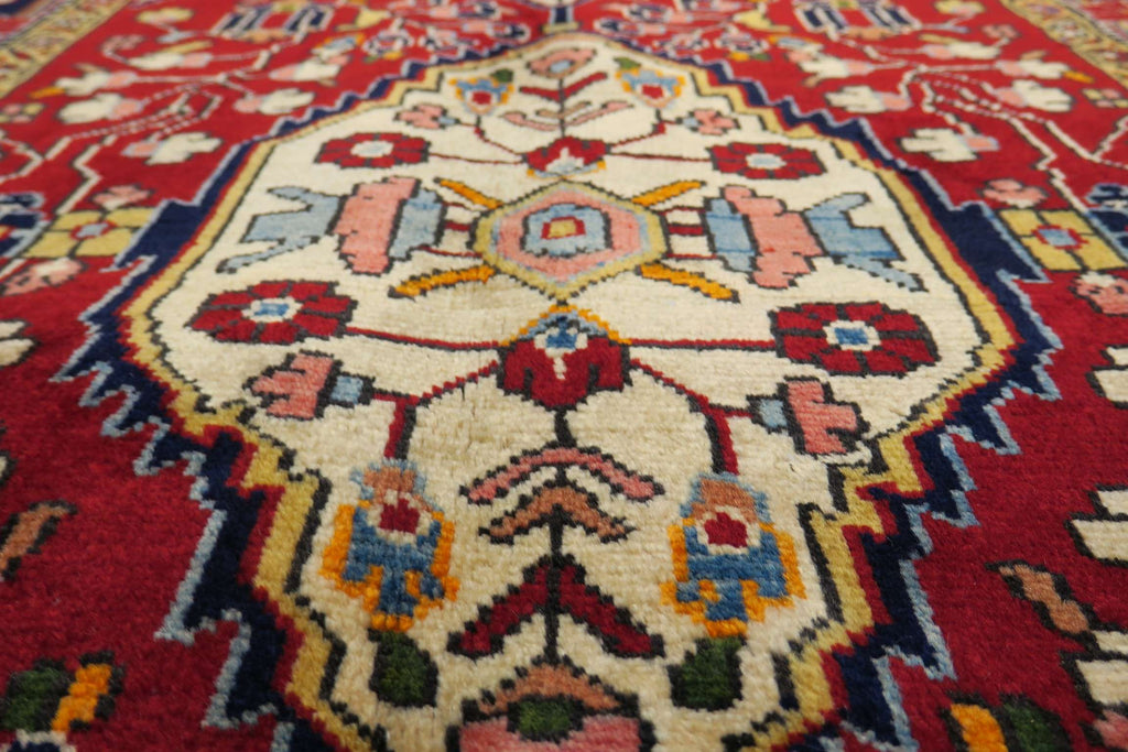 3' 3" x 5' 3" Persian Jozan Rug
