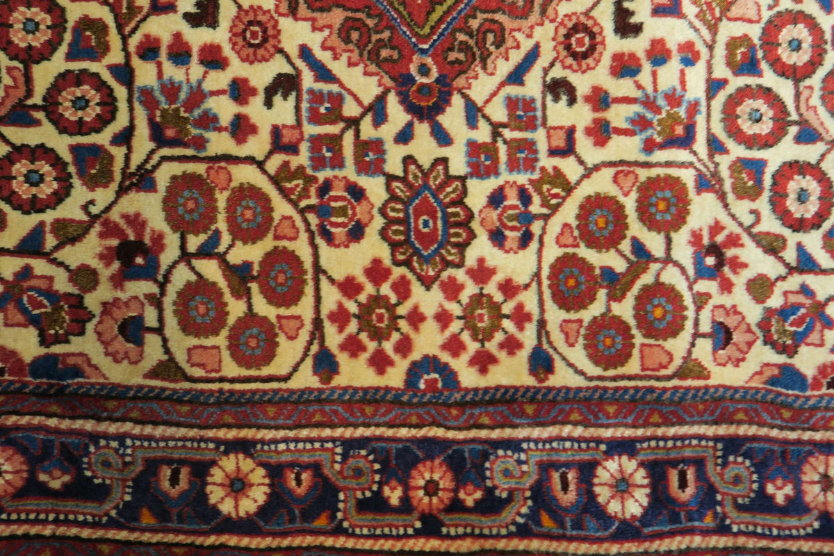 3' 5" x 5' 1" Persian Jozan Rug
