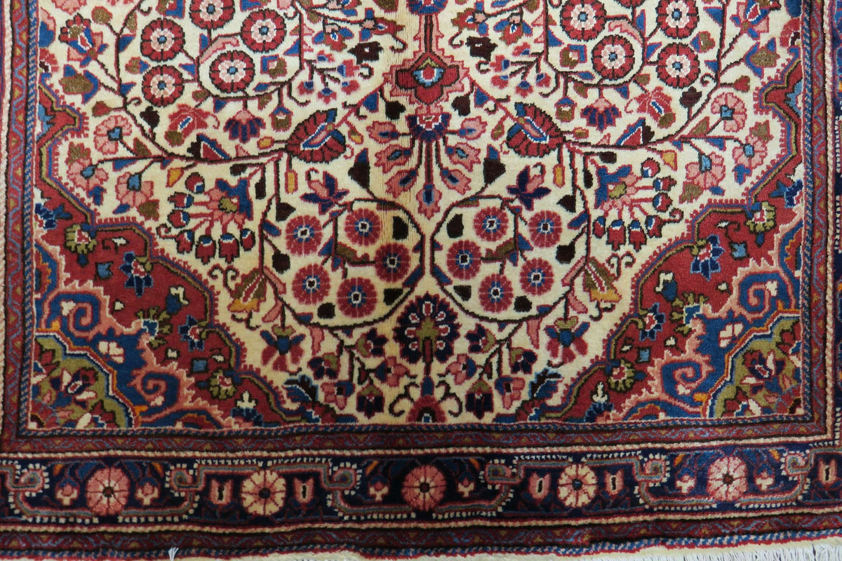 3' 5" x 5' 1" Persian Jozan Rug