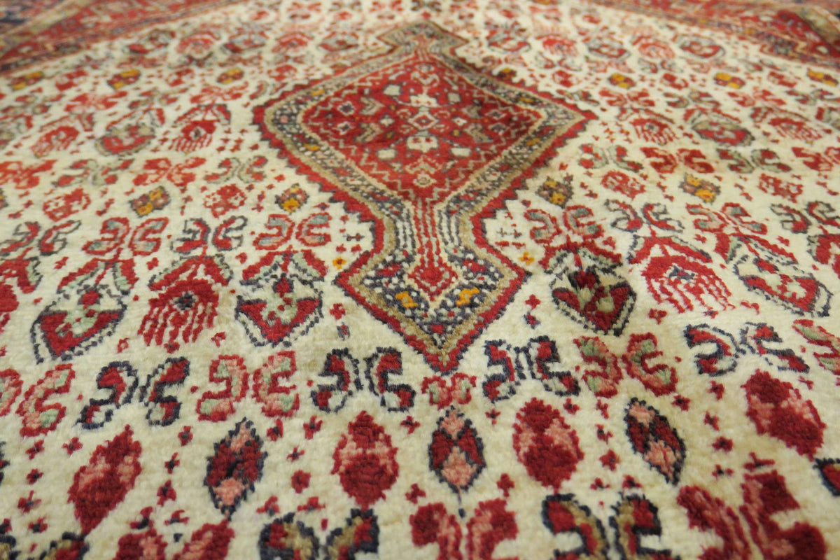 3' 7" x 5' 1" Persian Jozan Rug