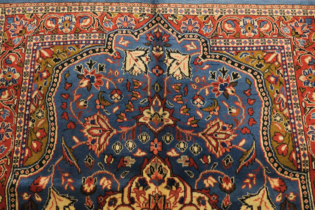3' 5" x 5' 1" Persian Sarouk Rug