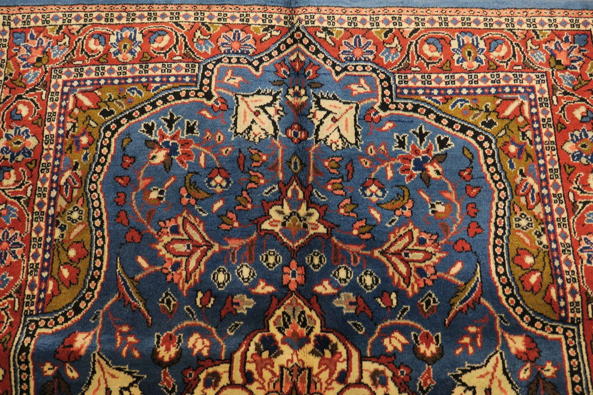 3' 5" x 5' 1" Persian Sarouk Rug