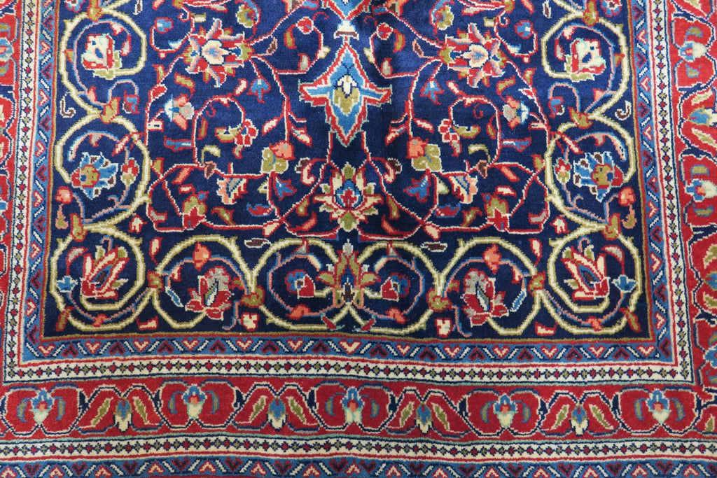3' 5" x 5' 3" Persian Sarouk Rug