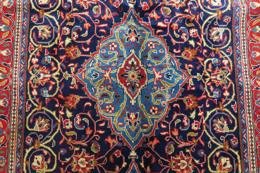 3' 5" x 5' 3" Persian Sarouk Rug