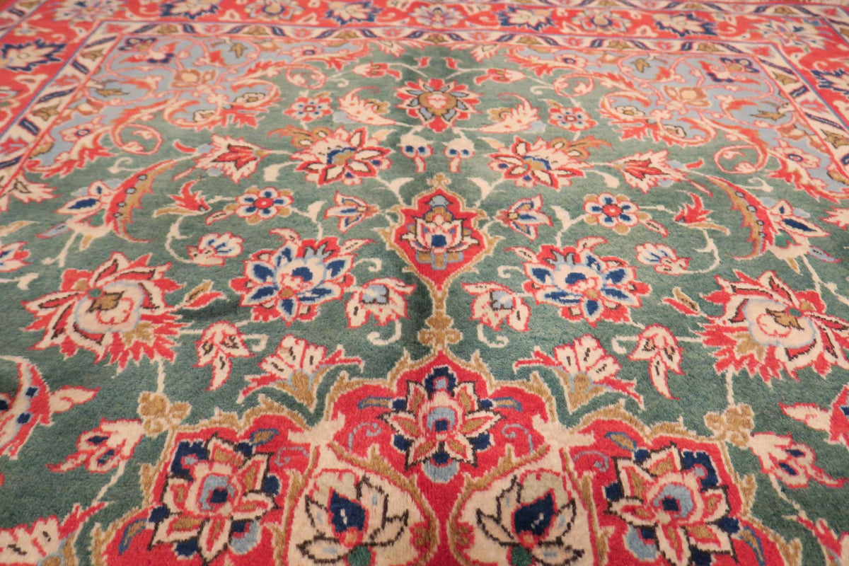 3' 4" x 5' 1" Persian Najafabad Rug