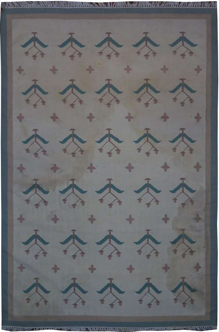 5' 9" x 9' 0" India Contemporary Rug image 0