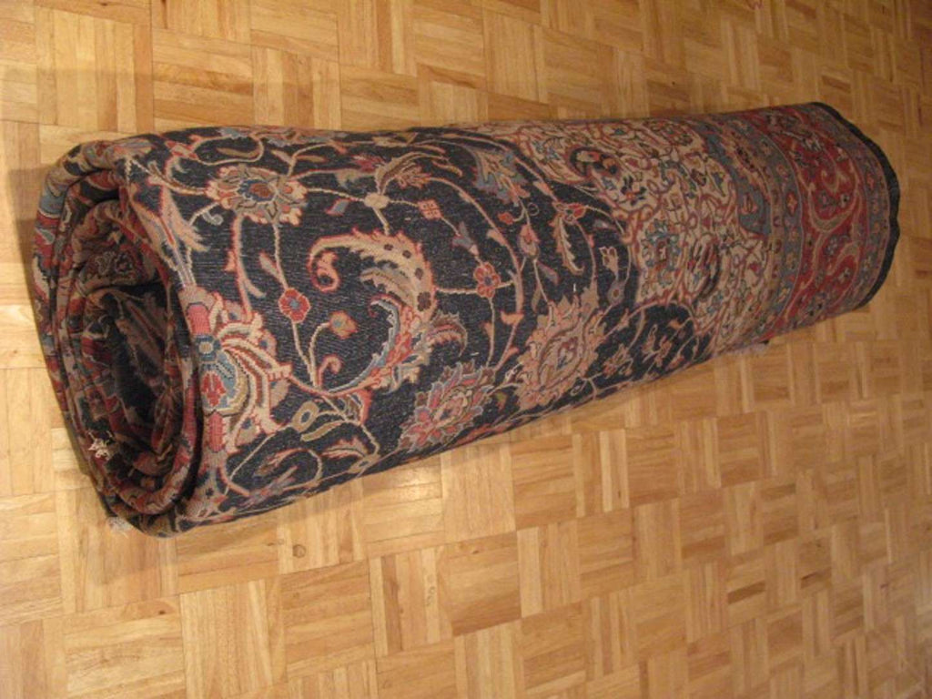 10' 5" x 17' 7" Persian Sarouk Rug image 10