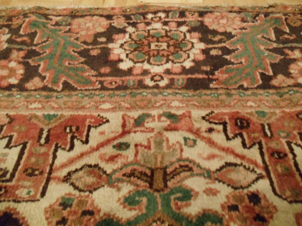 7' 1" x 11' 0" Persian Heriz Rug image 7