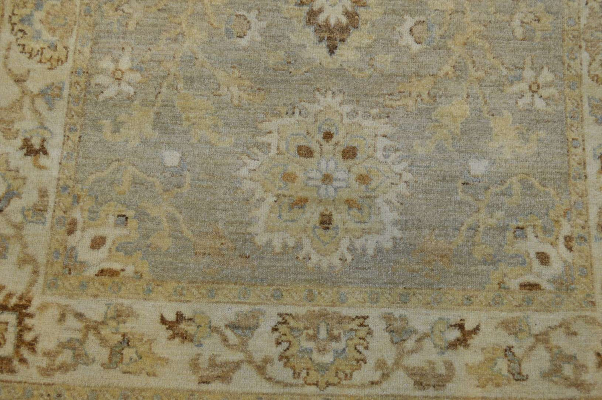 3' 9" x 6' 3" Pakistan Peshawar Rug image 7