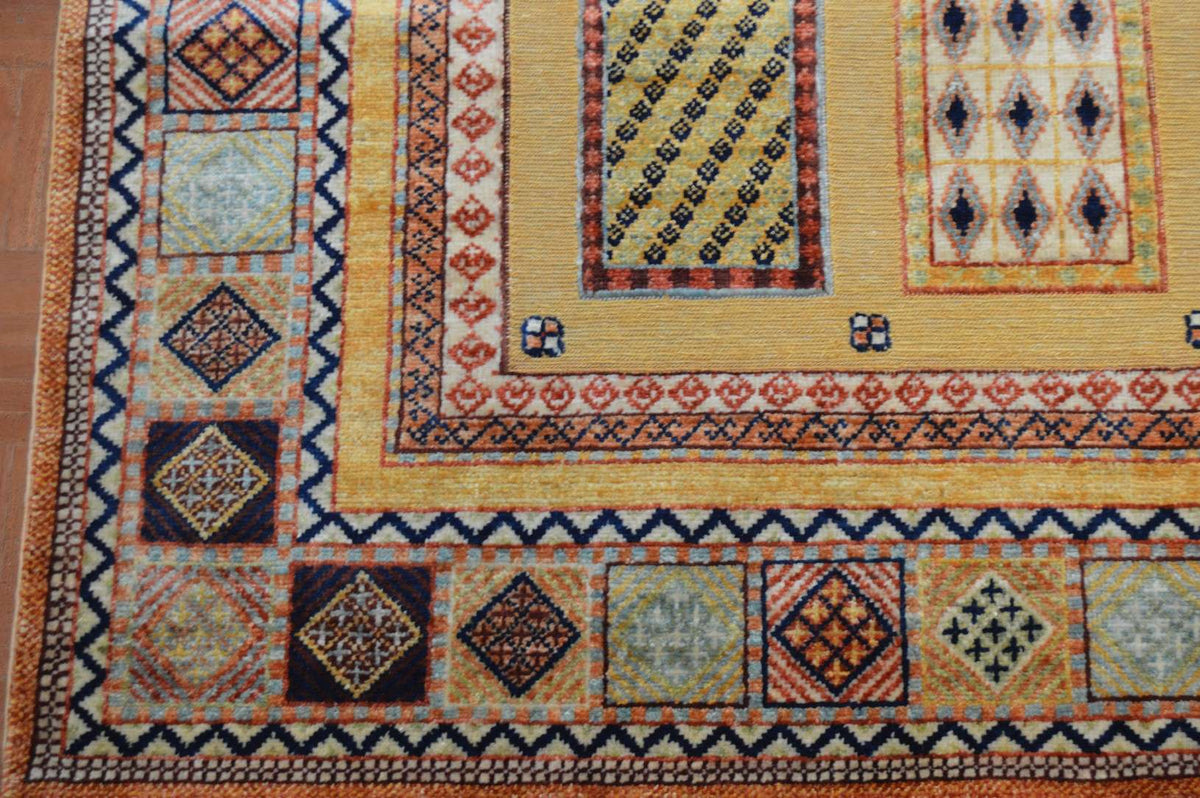 6' 7" x 9' 2" Pakistan Barjasta Rug image 6