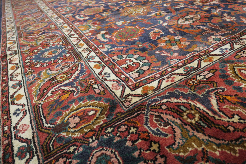 7' 5" x 10' 5" Persian Hamadan Rug image 7