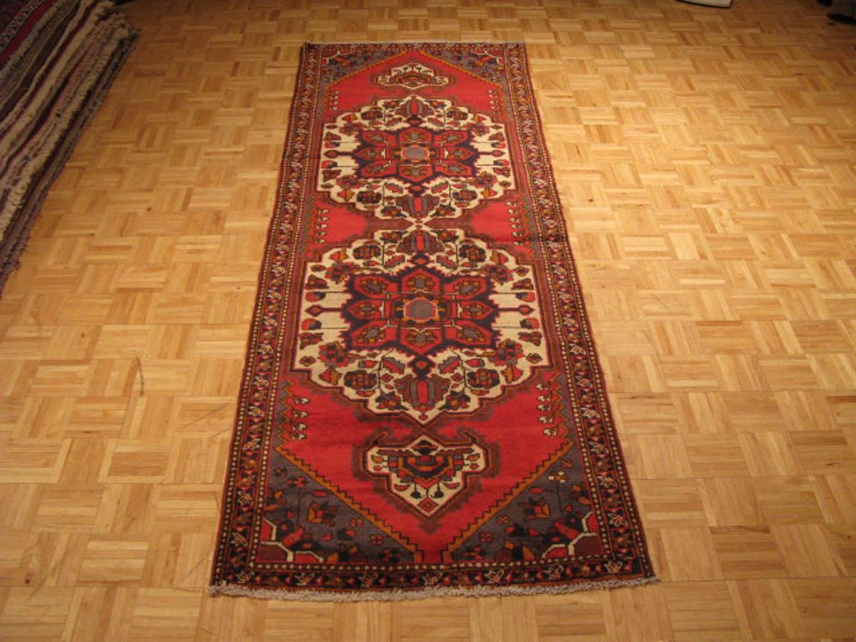 3' 5" x 9' 8" Persian Bakhtiari Runner image 1