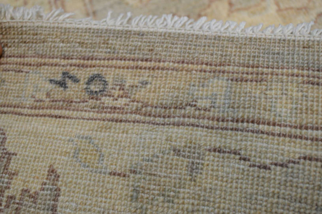 6' 1" x 9' 2" Pakistan Peshawar Rug image 11