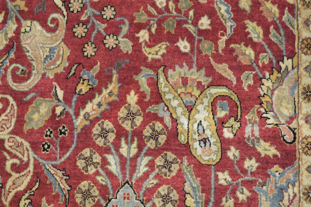 5' 8" x 9' 0" India Tabriz Rug image 11