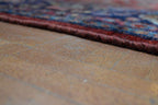 8' 8" x 12' 0" Persian Sarouk Rug image 10