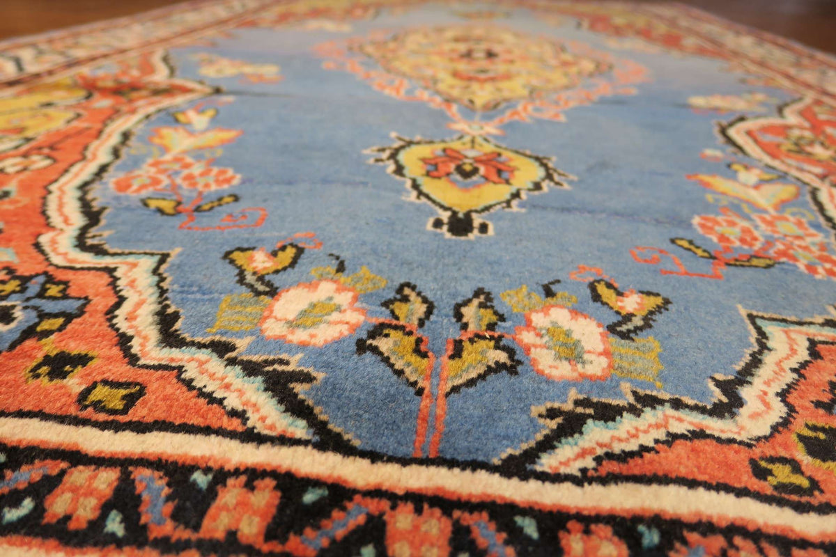 3' 3" x 5' 3" Persian Sarouk Rug image 0