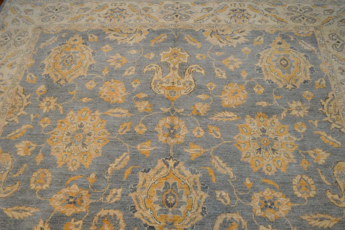 8' 1" x 10' 2" Pakistan Peshawar Rug image 3