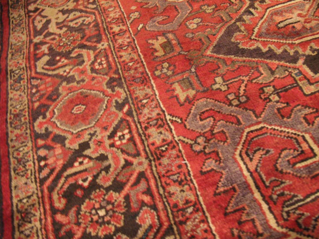 7' 9" x 11' 6" Persian Heriz Rug image 5