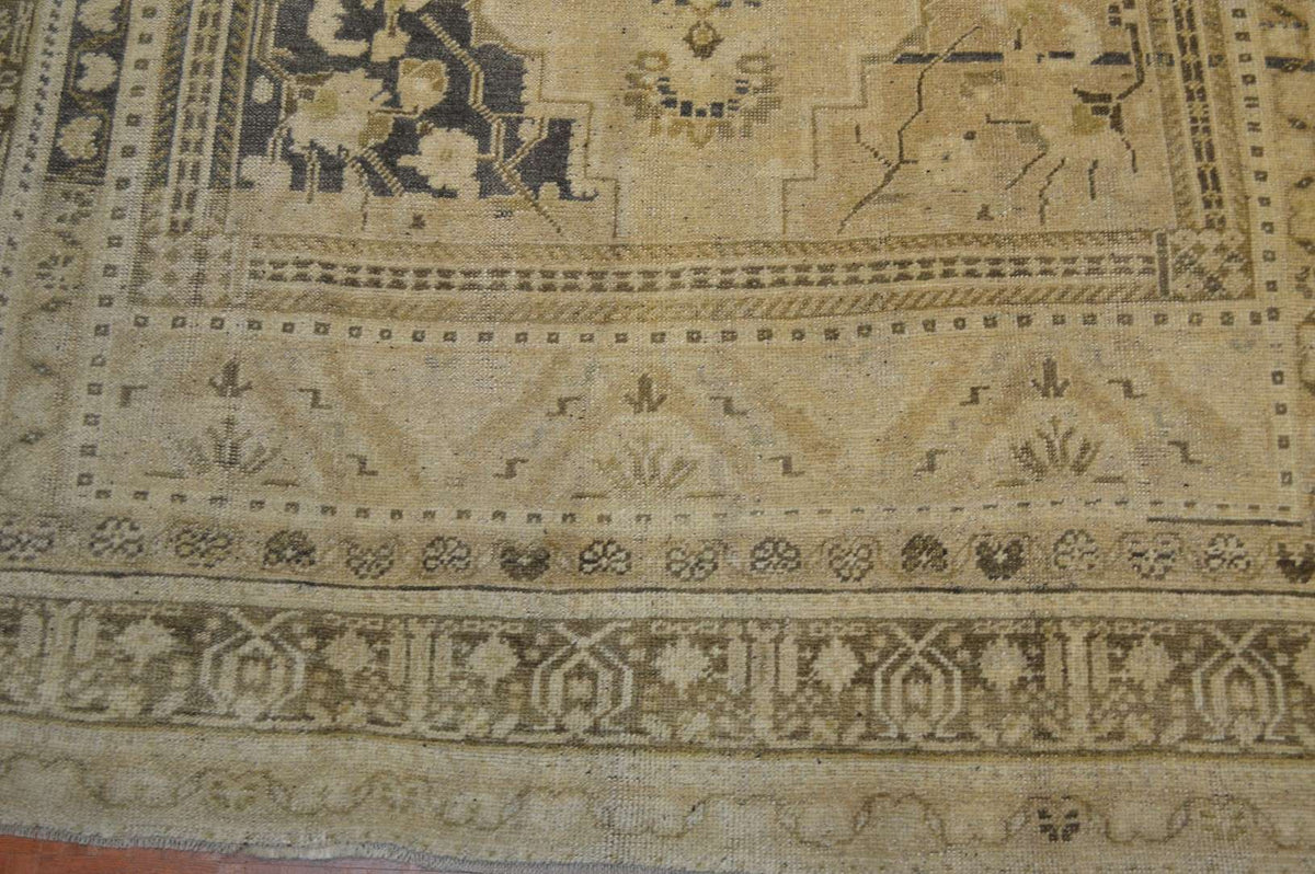 6' 0" x 9' 1" Turkish Oushak Rug image 5